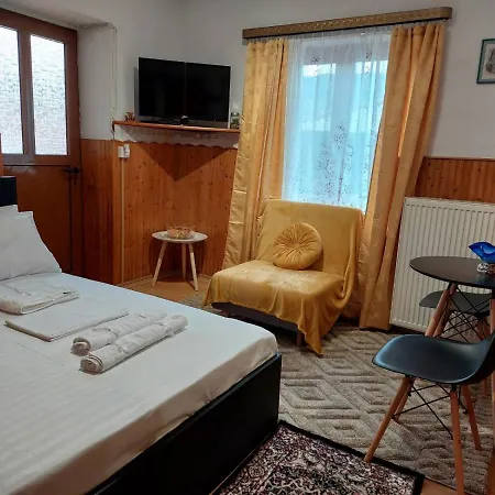 דירות מצובון Διαμερισμα Χωρητικοτητασ Μεχρι 4 Ατομων Κεντρικα! מראה חיצוני תמונה